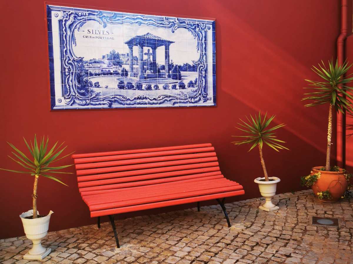 Portuguese azulejos: The history and significance of traditional tiles