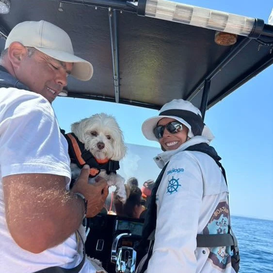 Kapitan Pedro, biolog morski Ana i pies Pipoca z Capitao Nemo Algarve Portugalia